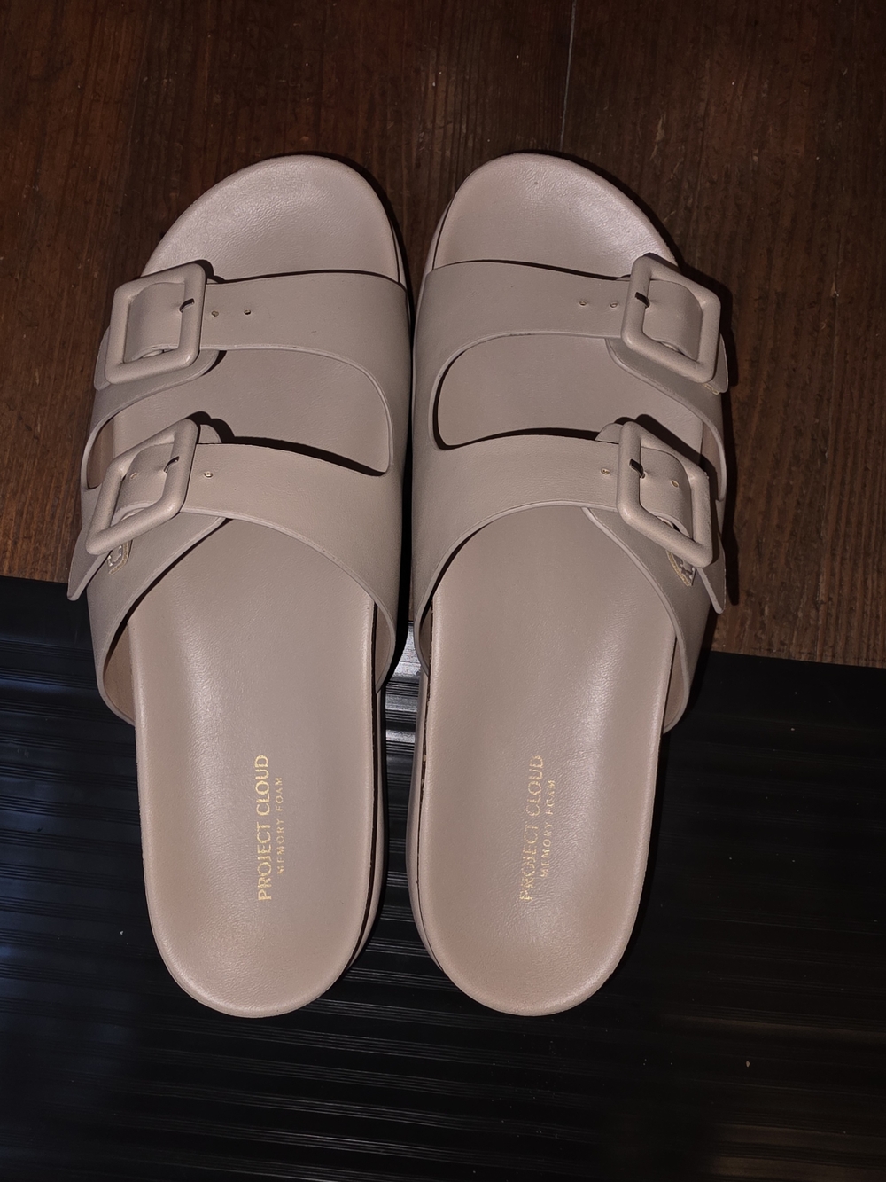 Women's SIZE 11 Project Cloud Platform Memory Foam Sandals - Beige